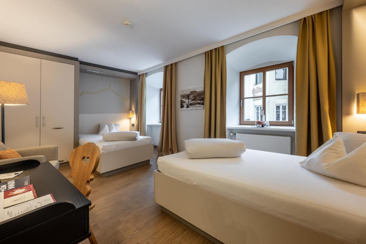 Hotel Wirtshaus Post Sankt Johann in Tirol Exterior photo