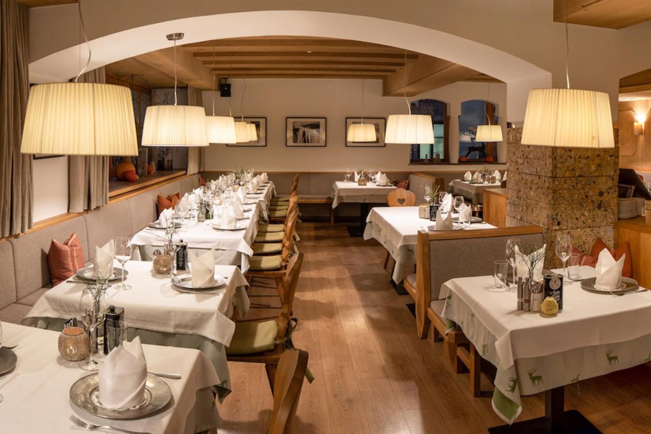 Hotel Wirtshaus Post Sankt Johann in Tirol Exterior photo